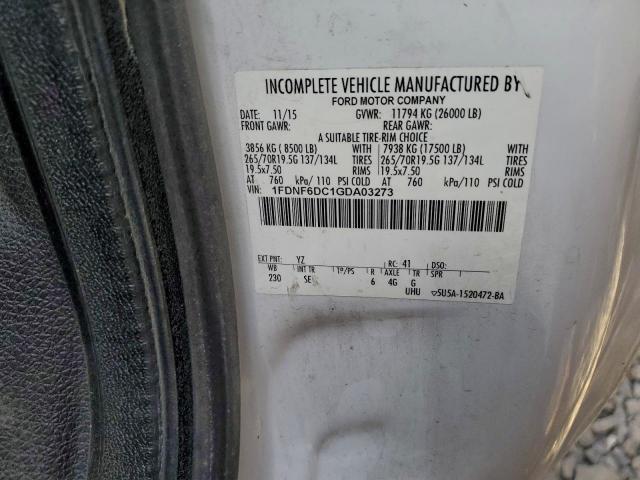 Ford F-650 Super Duty Image 8