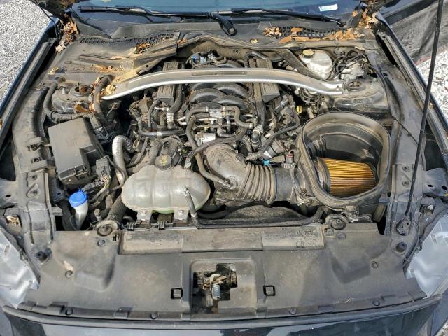 Ford Mustang Mach I Image 11