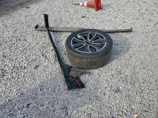 Ford Mustang Mach I Image 12