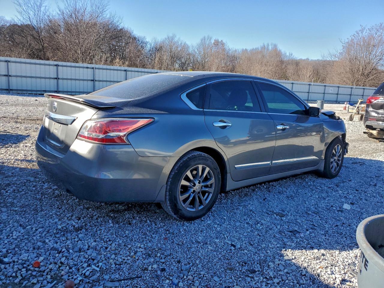Nissan Altima 2.5 Image 6