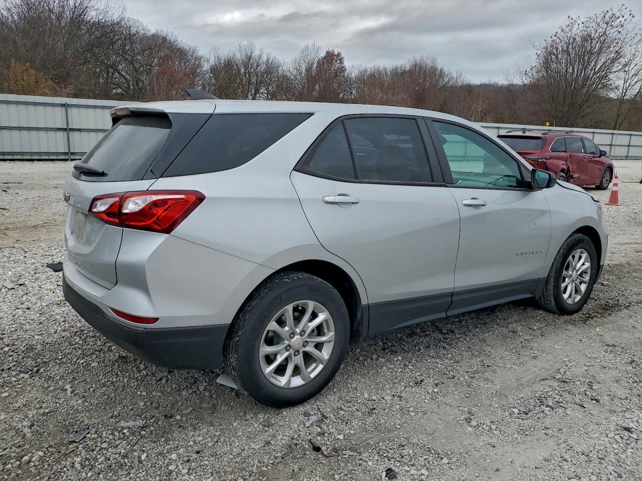 Chevrolet Equinox Ls Image 5