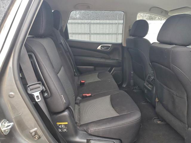 Nissan Pathfinder S Image 11