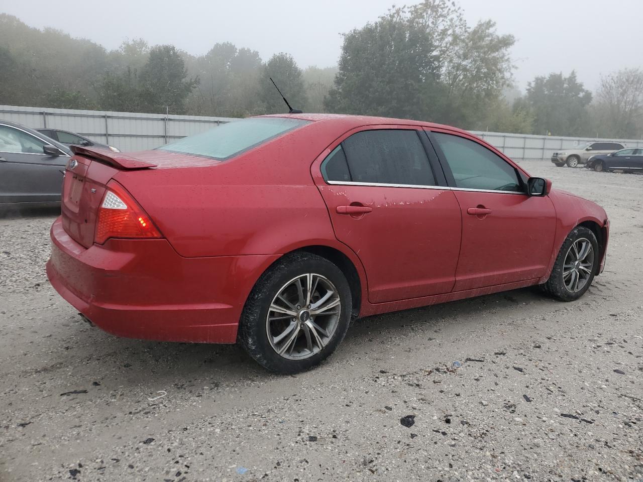 Ford Fusion Se Image 5