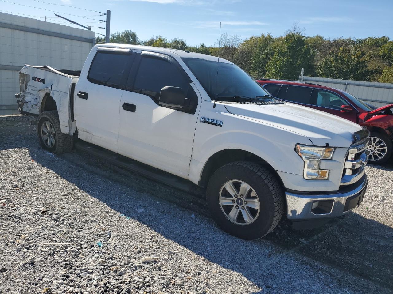 Ford F-150 Supercrew Image 8