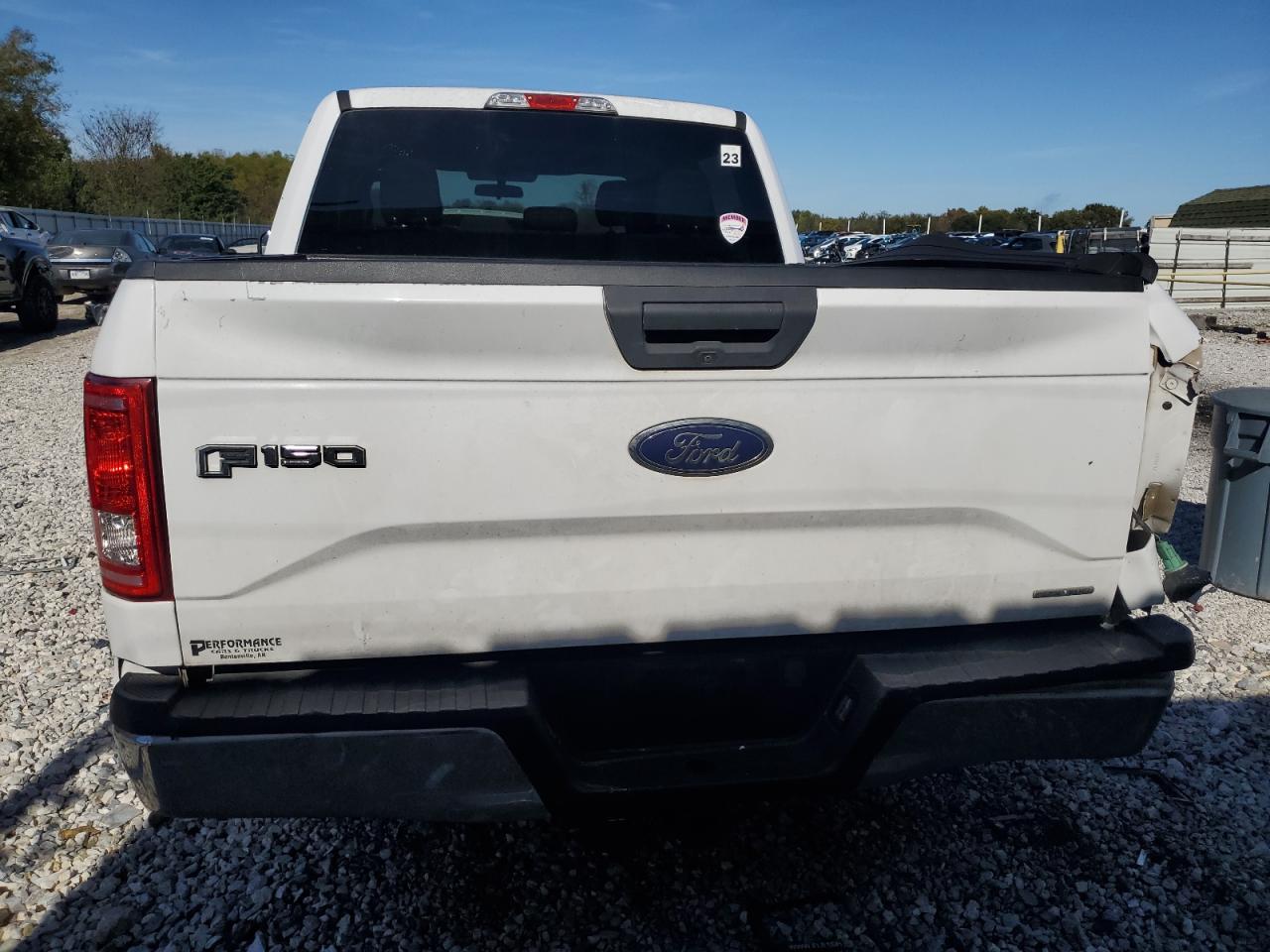 Ford F-150 Supercrew Image 12