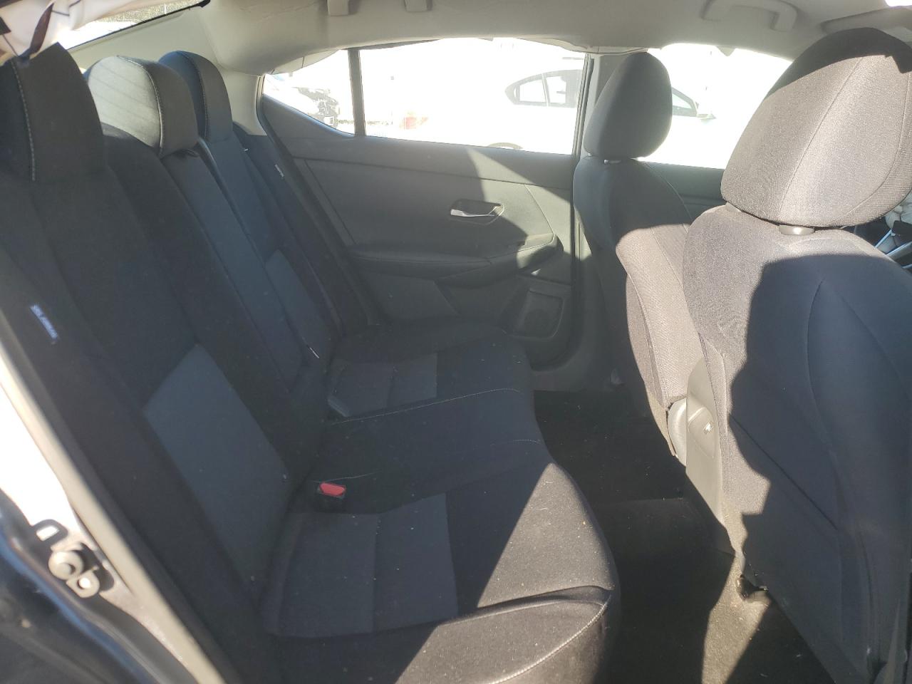 Nissan Sentra Sv Image 6