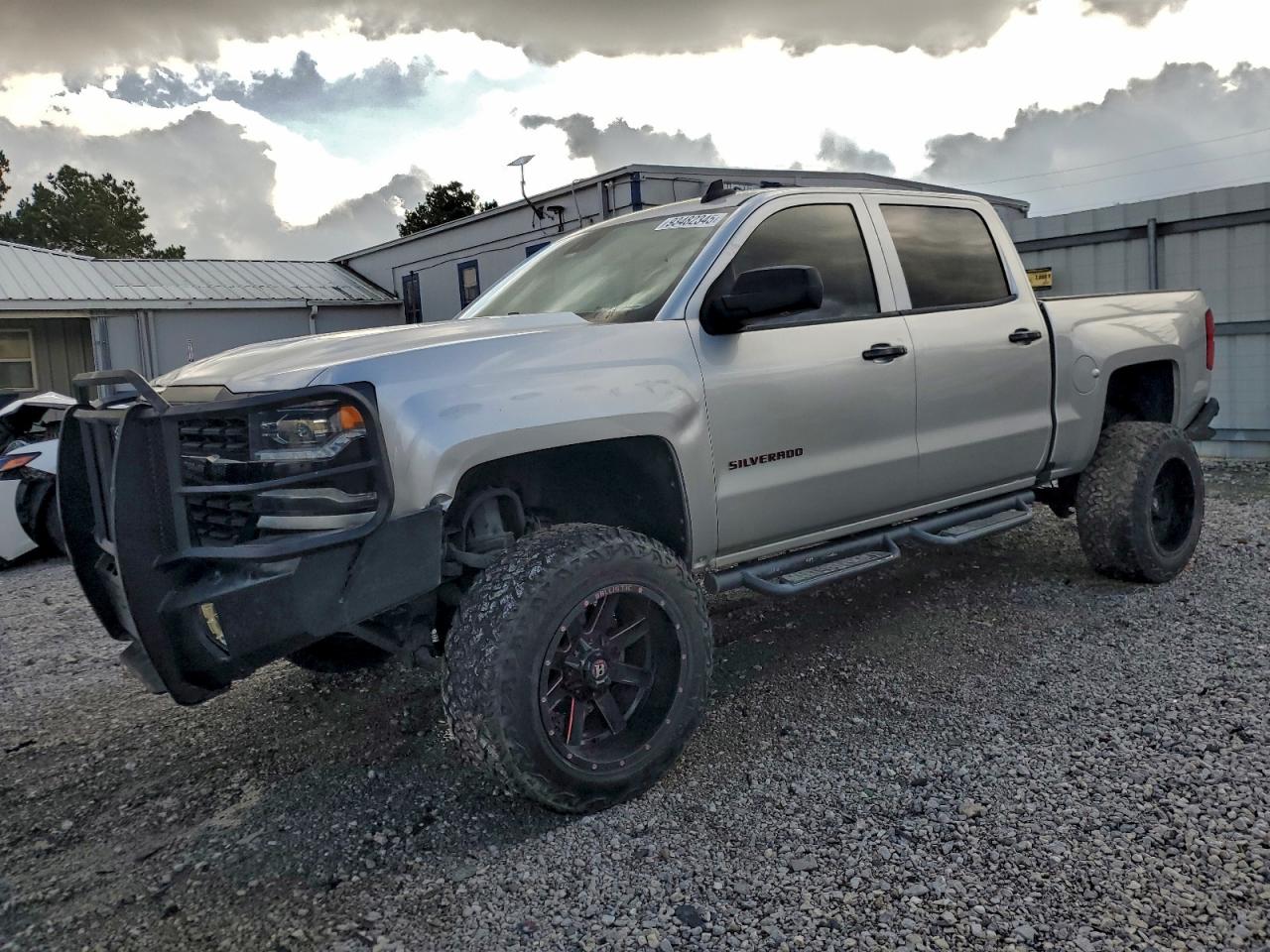 Chevrolet Silverado K1500 Ltz Image 1