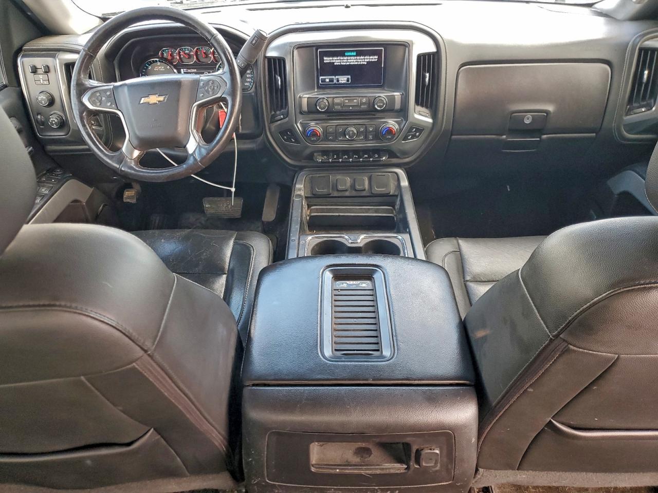 Chevrolet Silverado K1500 Ltz Image 3