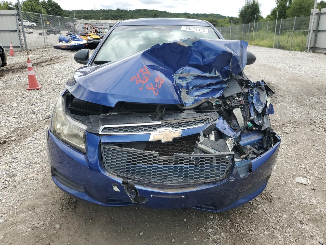 Chevrolet Cruze Ls Image 12