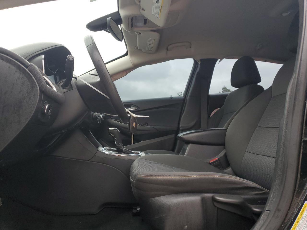 Chevrolet Cruze Ls Image 4