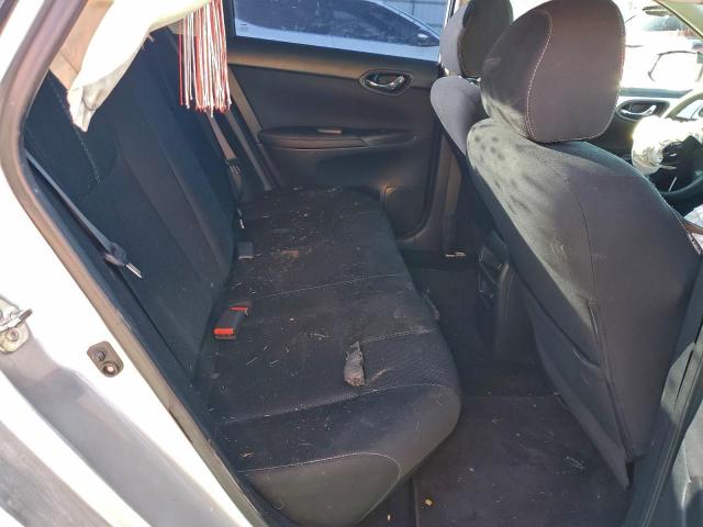 Nissan Sentra S Image 7