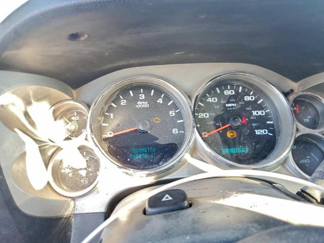 Chevrolet Silverado K1500 Image 6