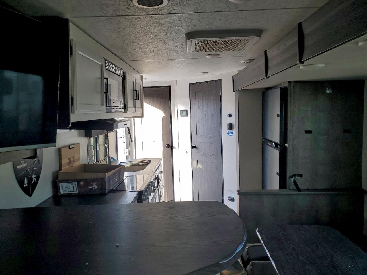 Venture Rv Stratus Image 8