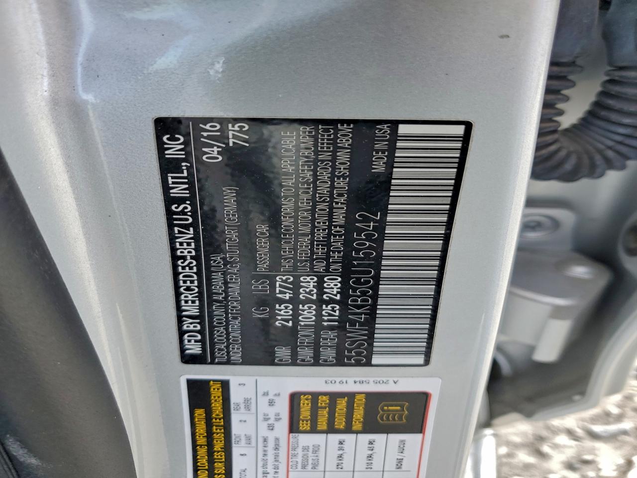 Mercedes-Benz C-Class 300 4matic Image 6