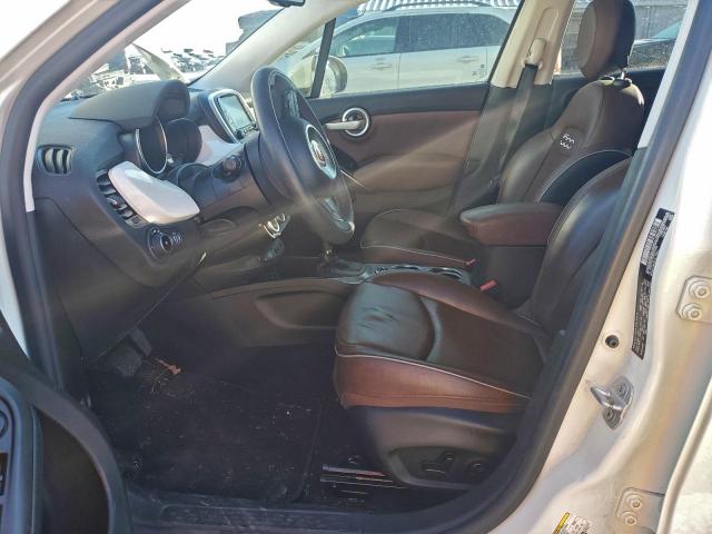 FIAT 500 Lounge Image 6