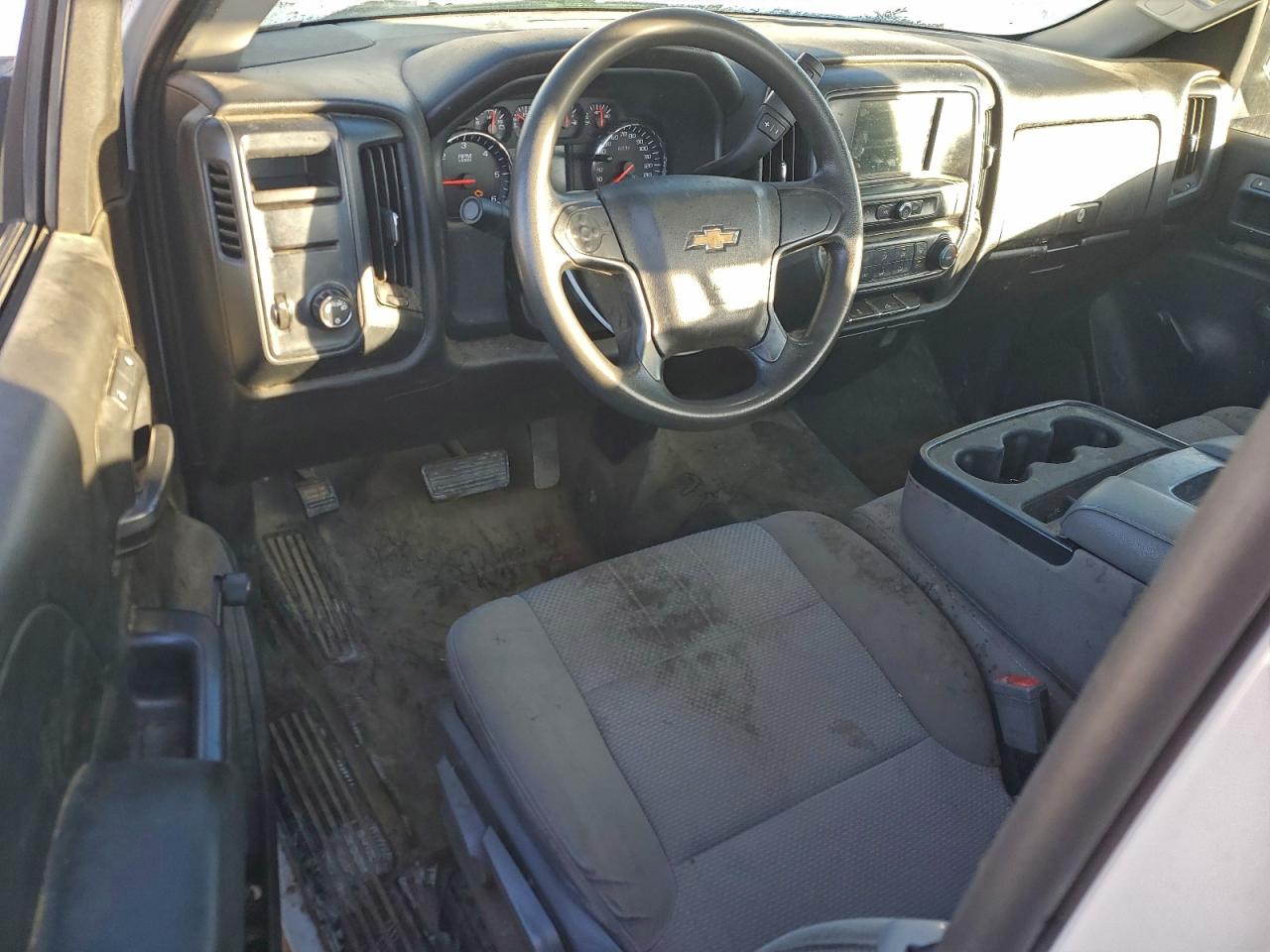 Chevrolet Silverado C1500 Image 12