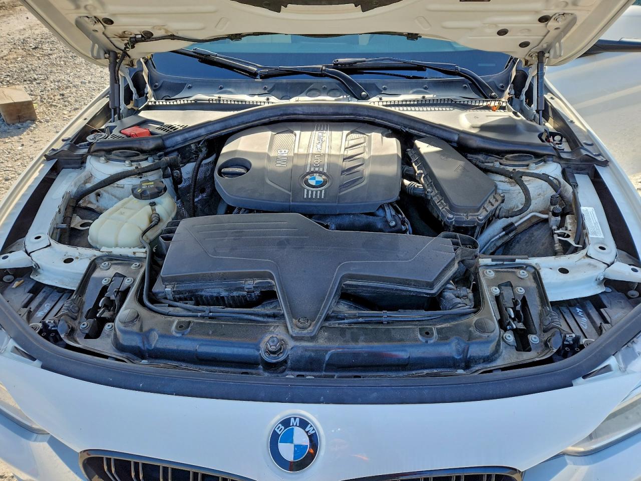 BMW 3 Series D Xdrive Image 11