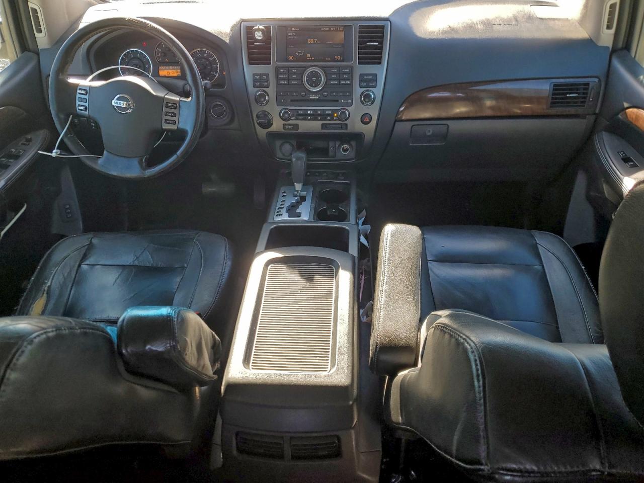 Nissan Armada Platinum Image 9