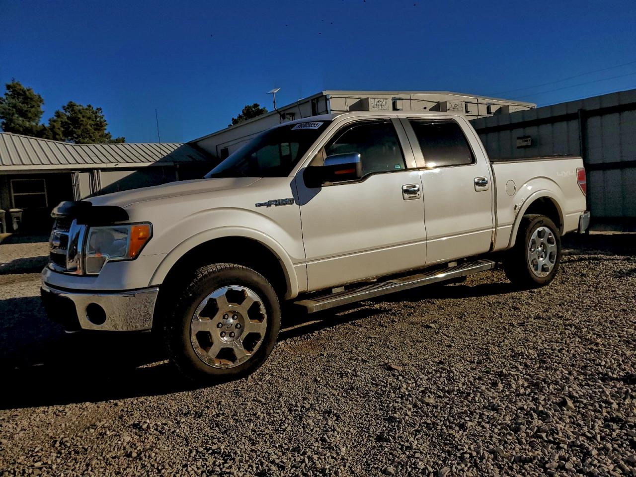 Ford F-150 Supercrew Image 1