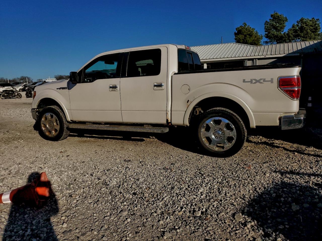 Ford F-150 Supercrew Image 5