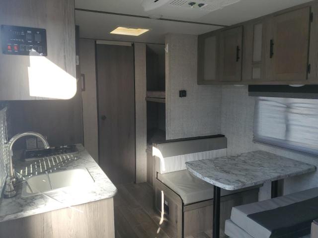 Gulf Stream Ameri Lite Image 3