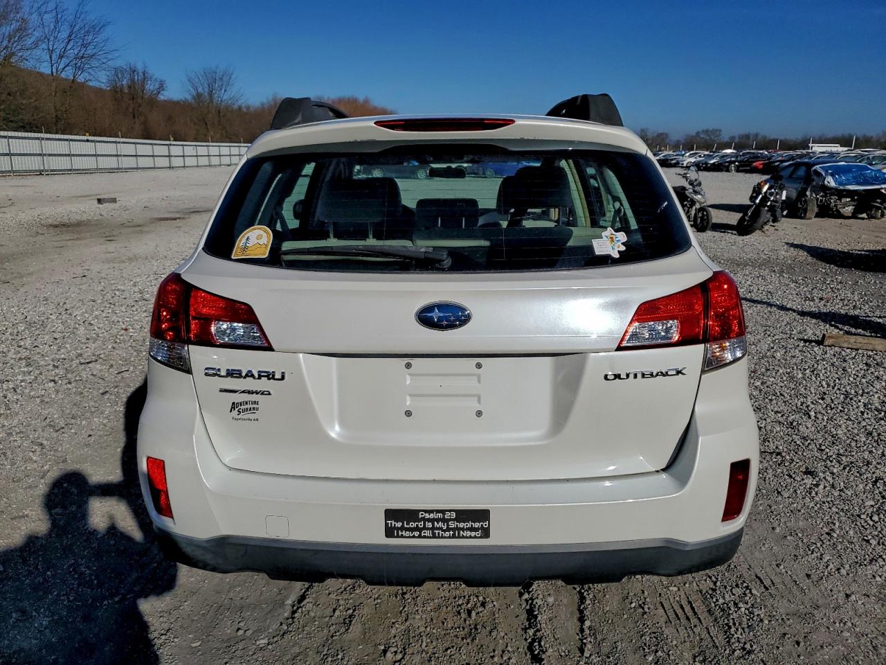 Subaru Outback 2.5i Image 3