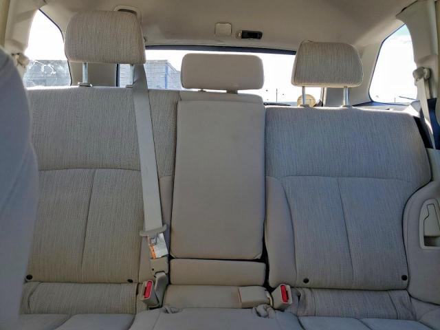 Subaru Outback 2.5i Image 8