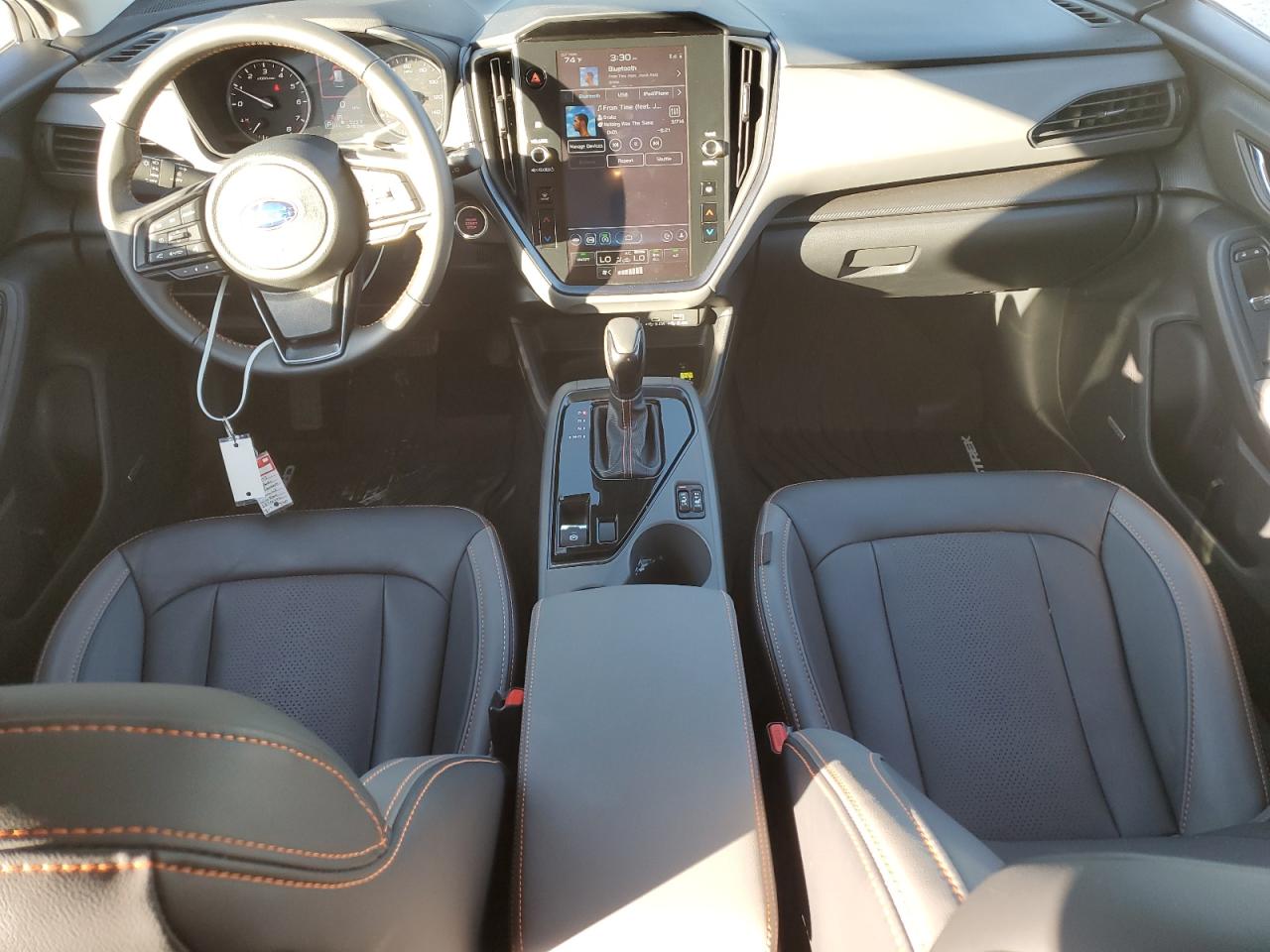 Subaru Crosstrek Limited Image 6