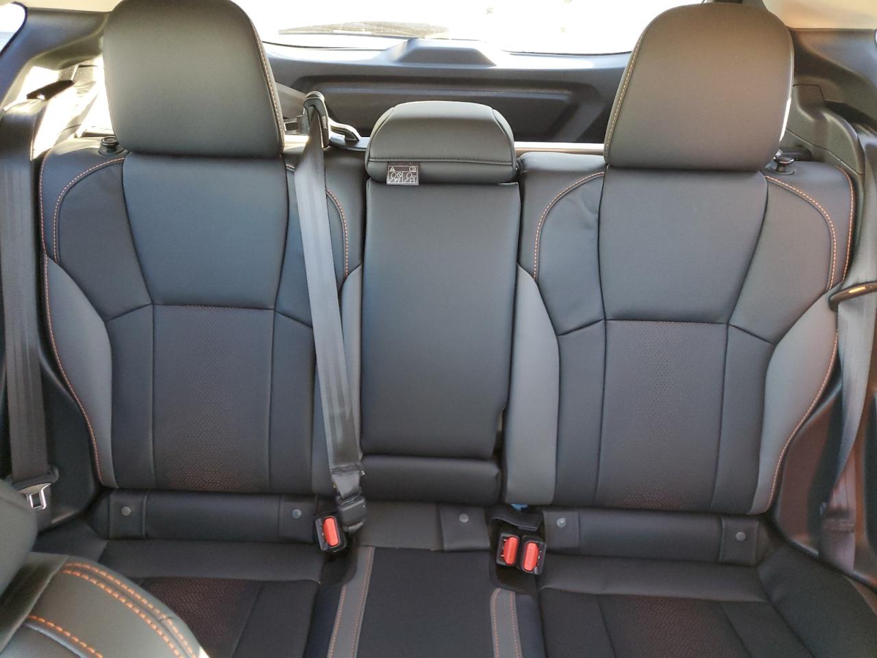 Subaru Crosstrek Limited Image 9