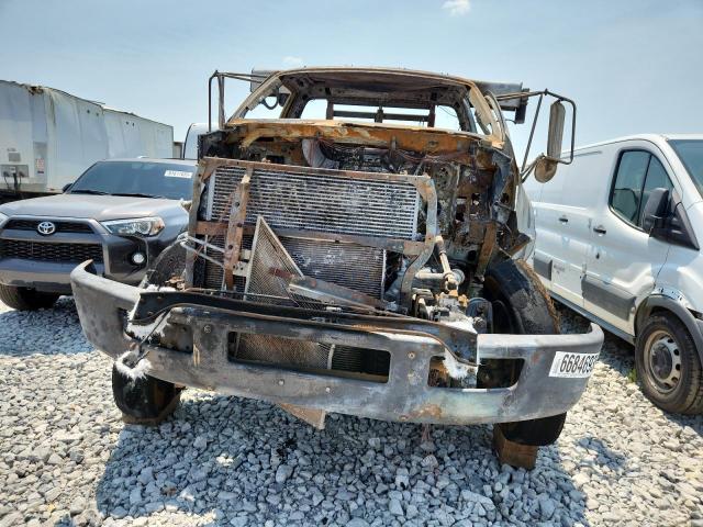 Ford F-750 Super Duty Image 5