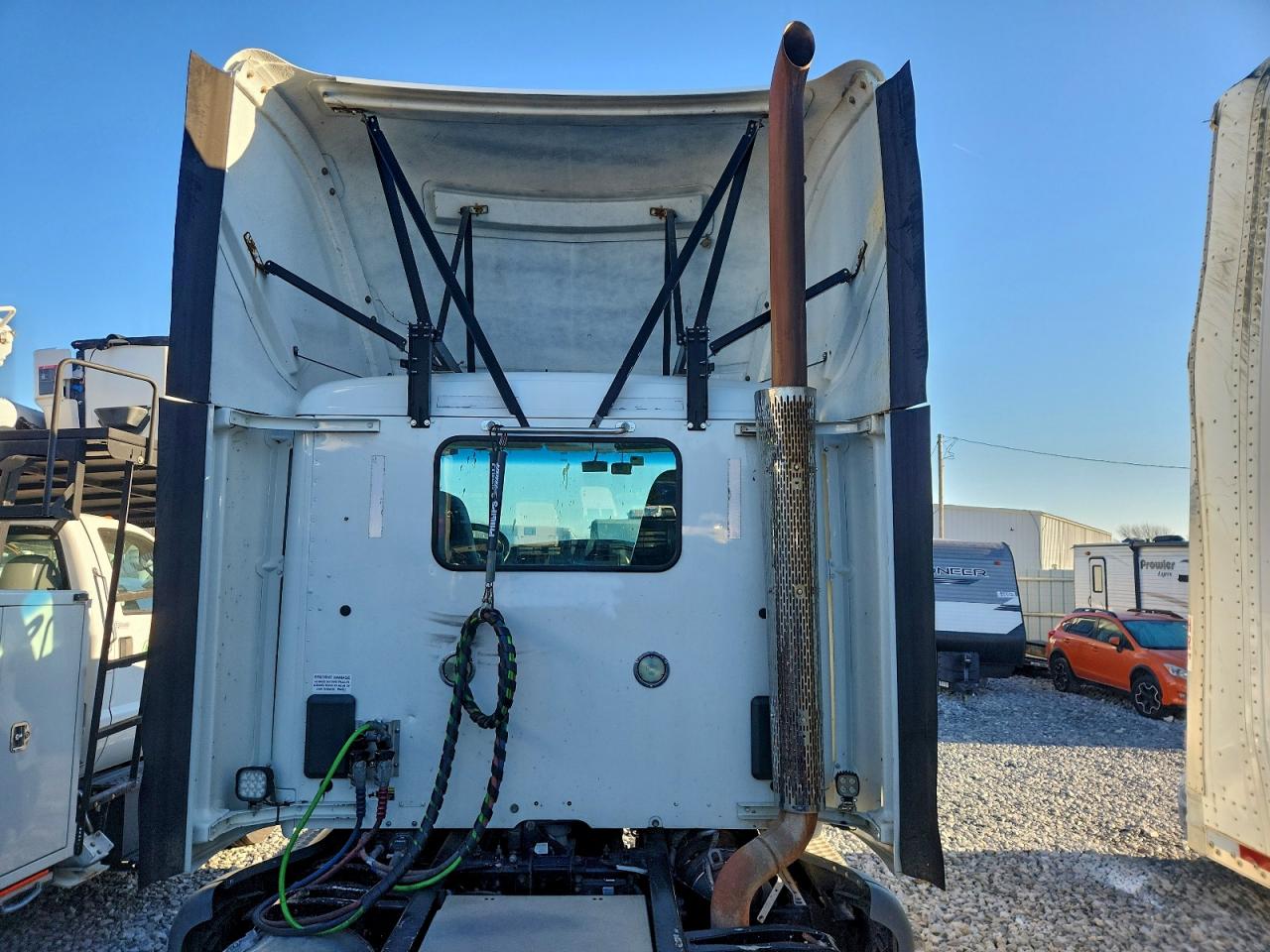 Peterbilt Tractor 579 Image 10