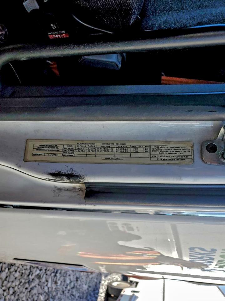 Peterbilt Tractor 579 Image 6