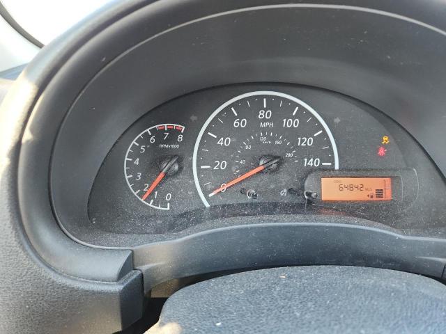 Nissan Versa S Image 8