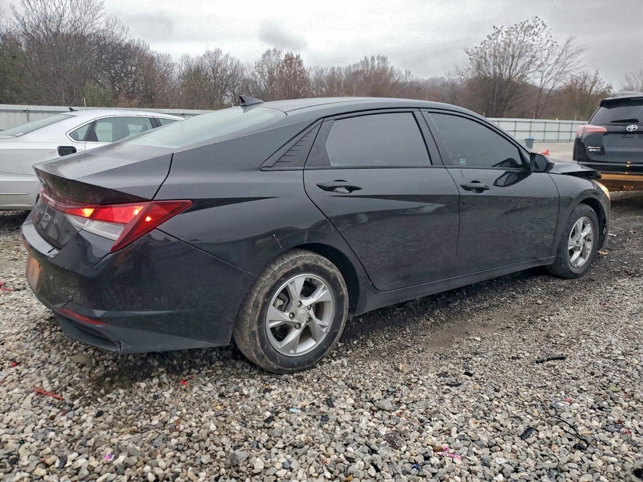 Hyundai ELANTRA Se Image 12