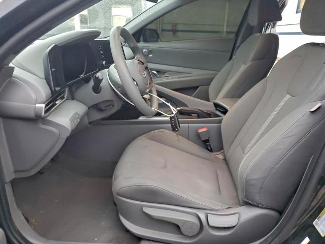 Hyundai ELANTRA Se Image 8