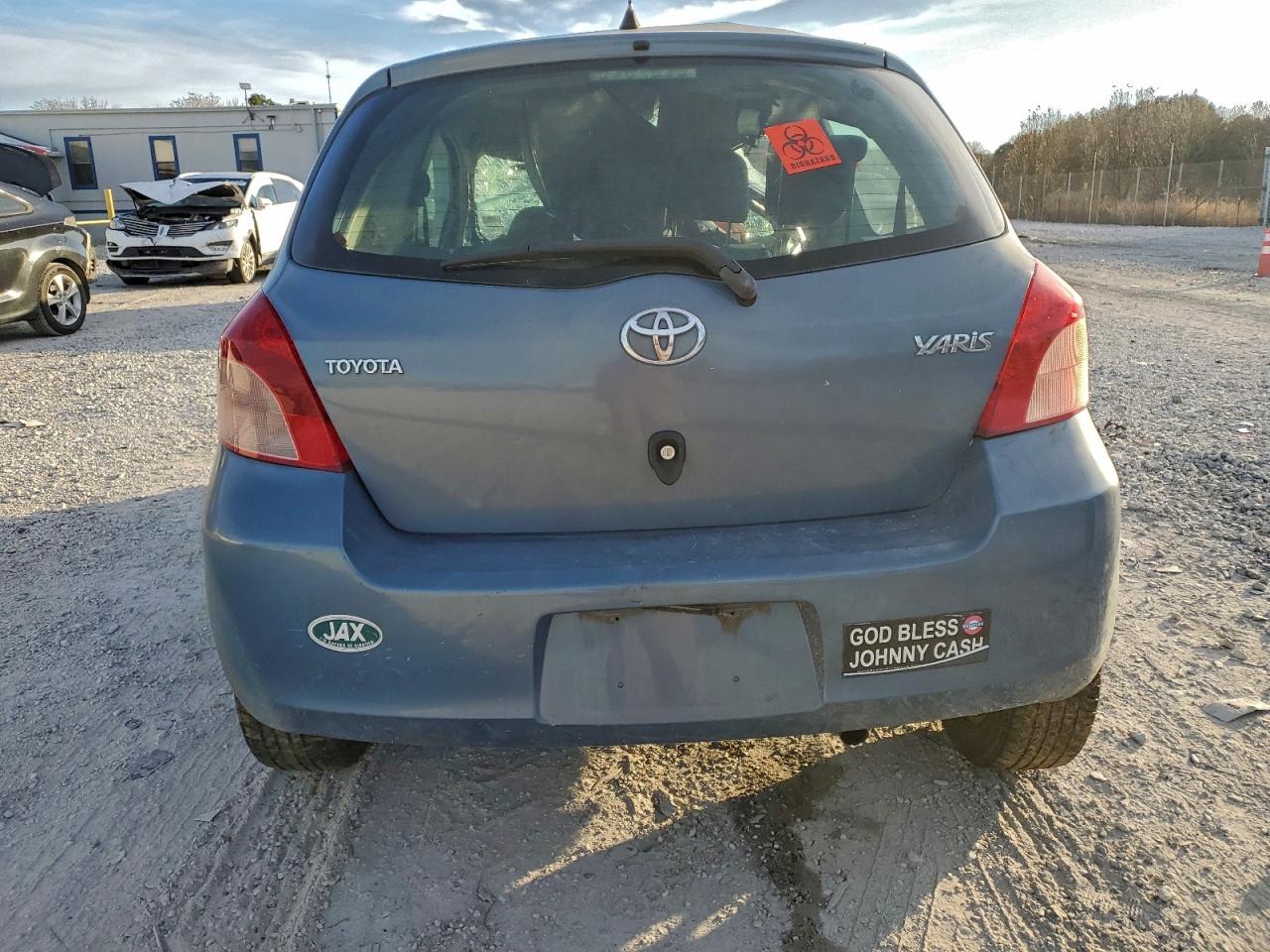 Toyota Yaris Image 12