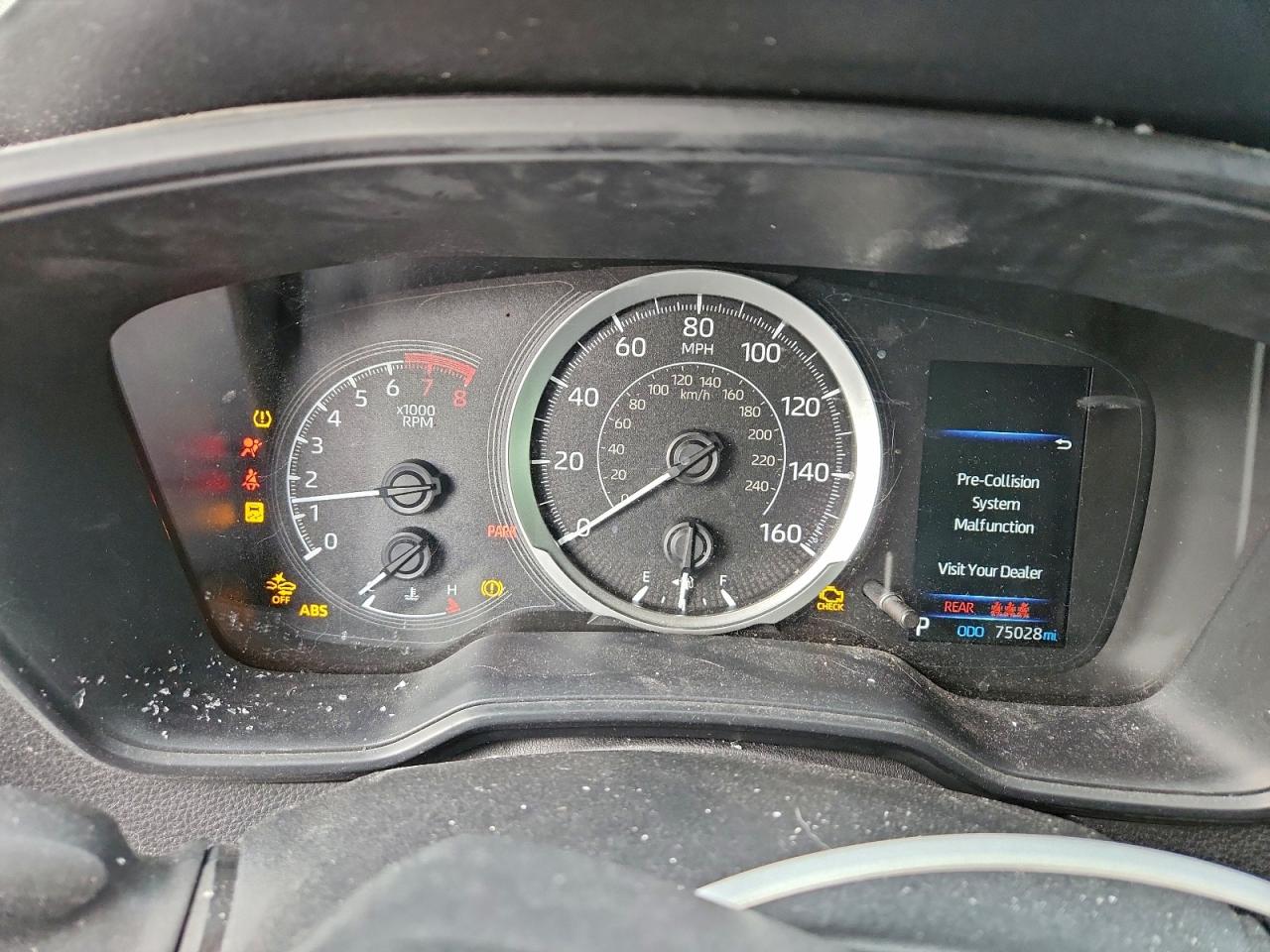 Toyota Corolla Le Image 8