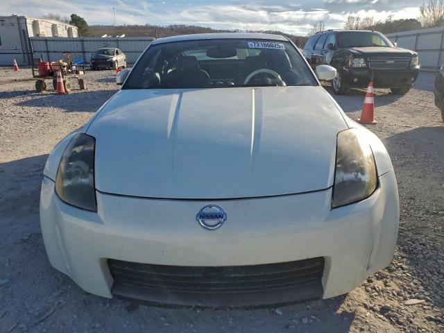 Nissan 350Z Coupe Image 4