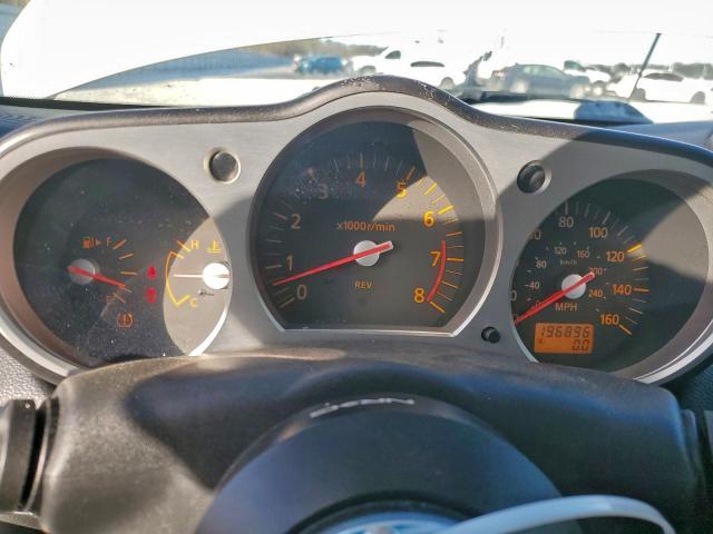 Nissan 350Z Coupe Image 8