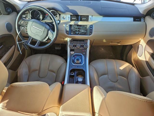 Land Rover Range Rover Pure Plus Image 12