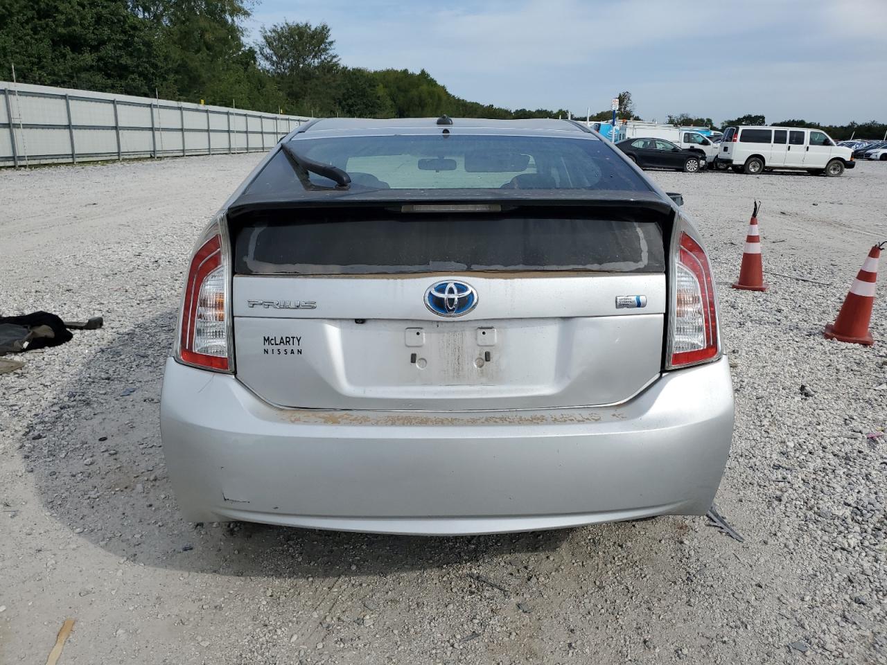 Toyota Prius Image 10