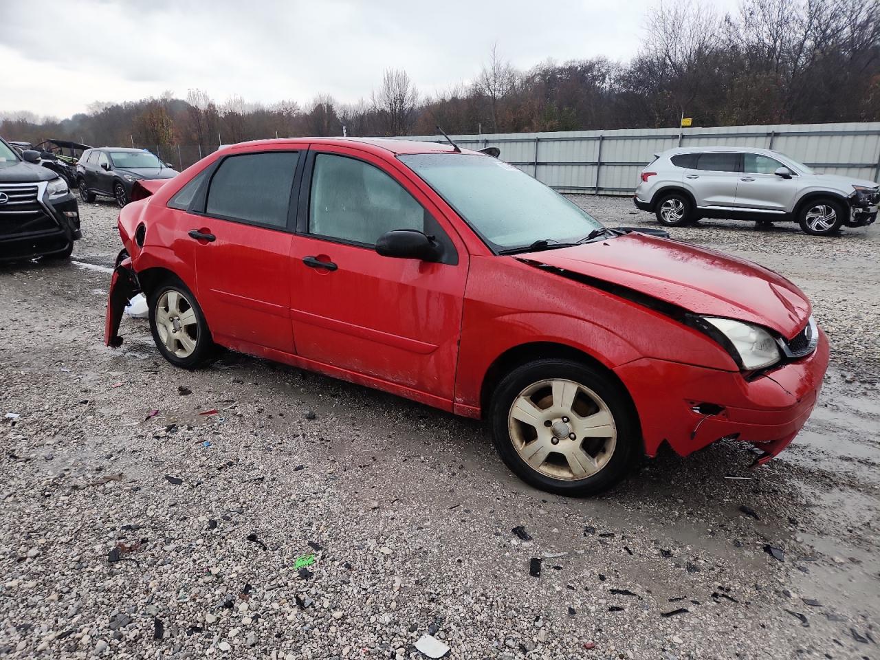 Ford Focus Zx4 Image 3