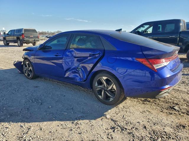 Hyundai ELANTRA Sel Image 2