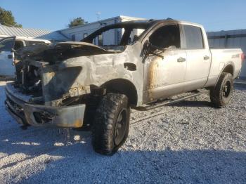  Salvage Nissan Titan