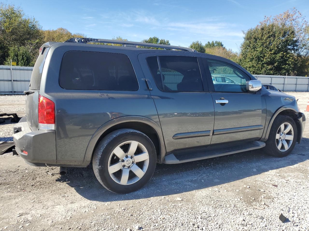 Nissan Armada Sv Image 5