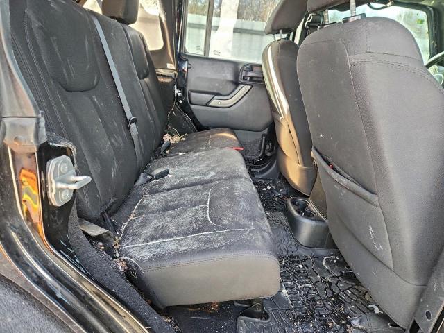 Jeep Wrangler Sport Image 12