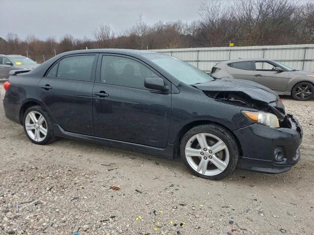 Toyota Corolla Base Image 5