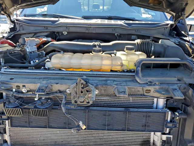 Ford F-150 Supercrew Image 8