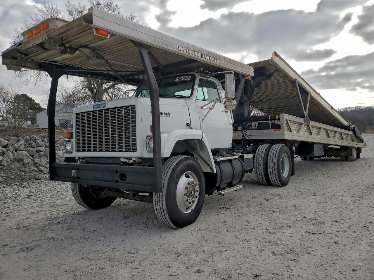 White Gmc Brigadier J9c042 Image 8