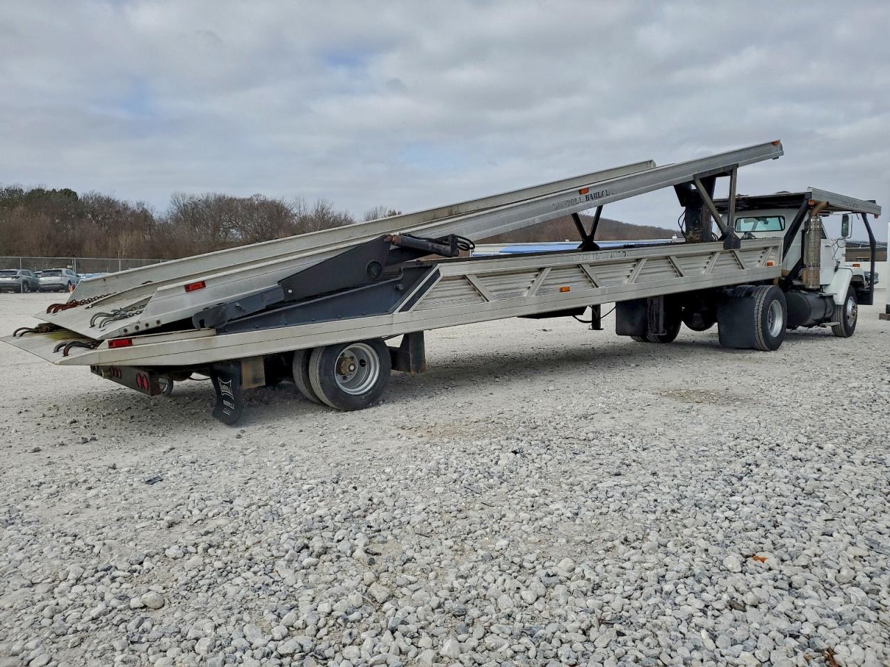 White Gmc Brigadier J9c042 Image 5